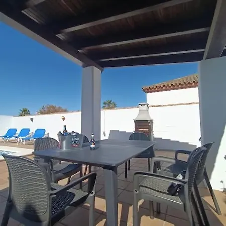 Violetas Holiday home Hozanejos