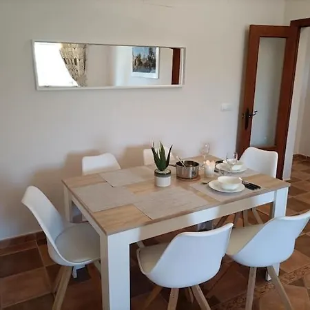 Holiday home Violetas *